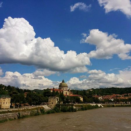 Across The River And Into The Trees Verona Dış mekan fotoğraf